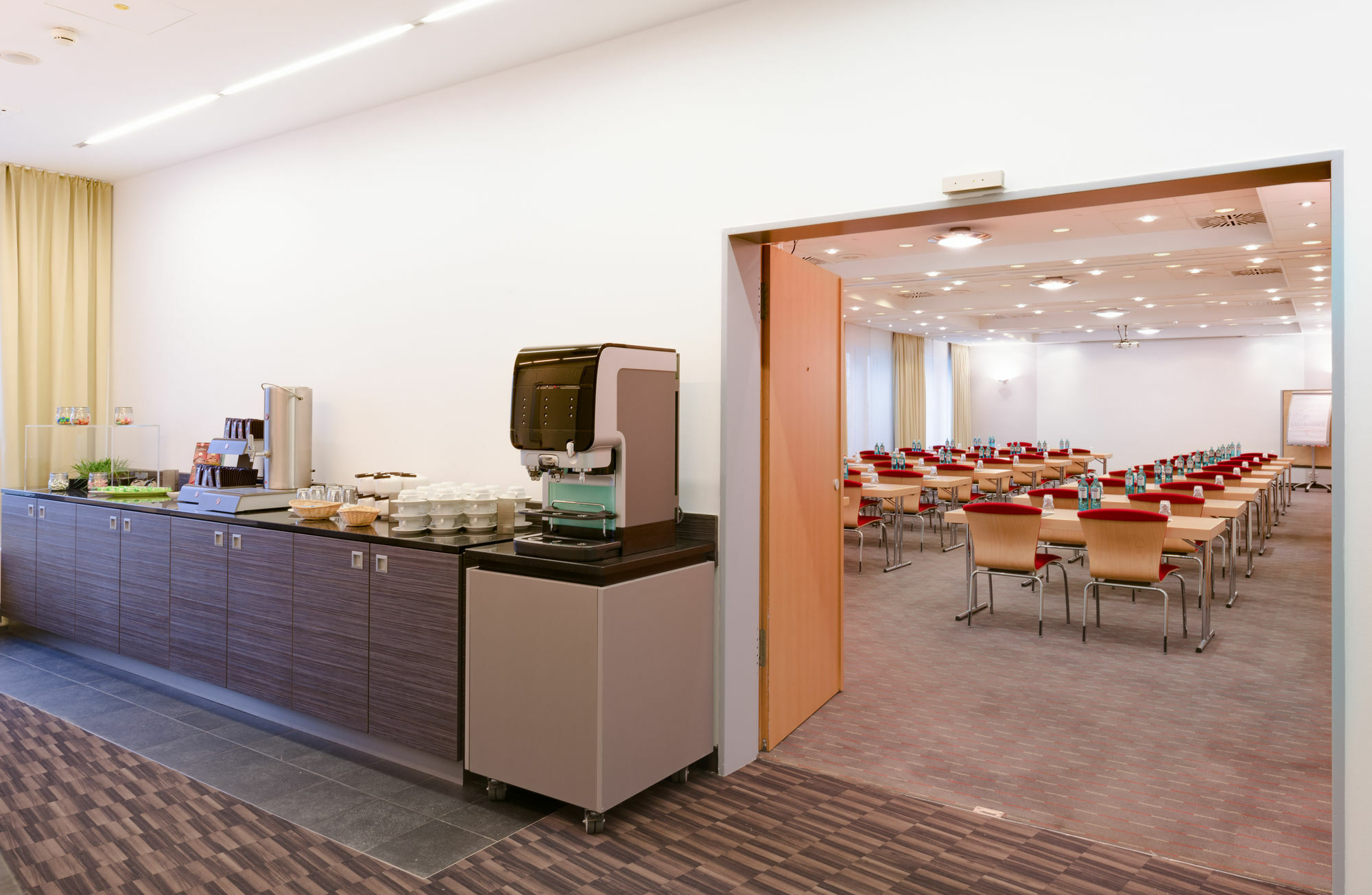 נירנברג Novina Hotel Wohrdersee Nurnberg City מראה חיצוני תמונה