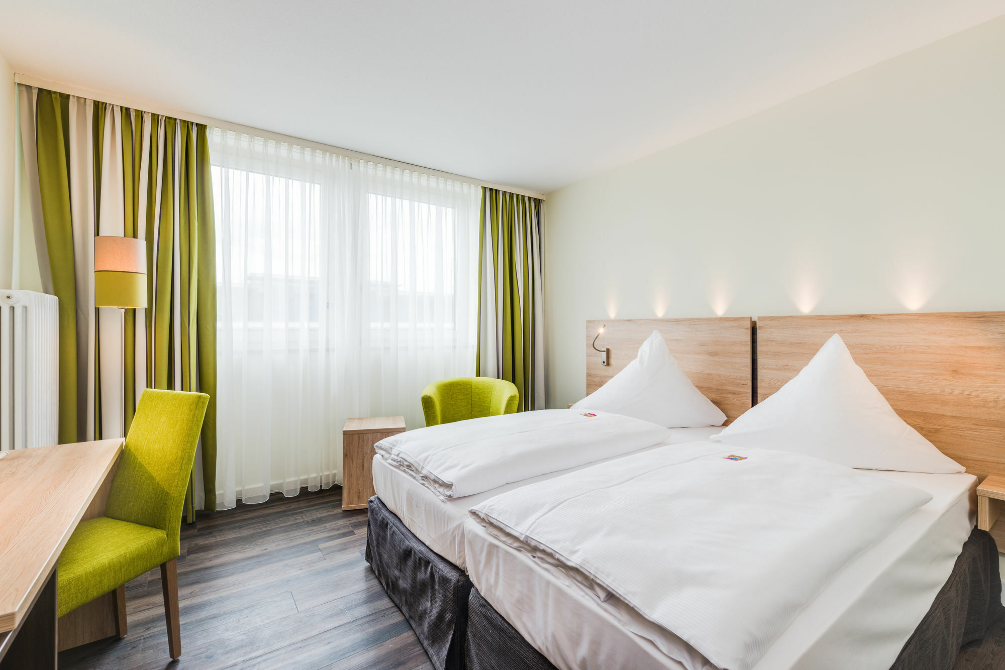 נירנברג Novina Hotel Wohrdersee Nurnberg City מראה חיצוני תמונה
