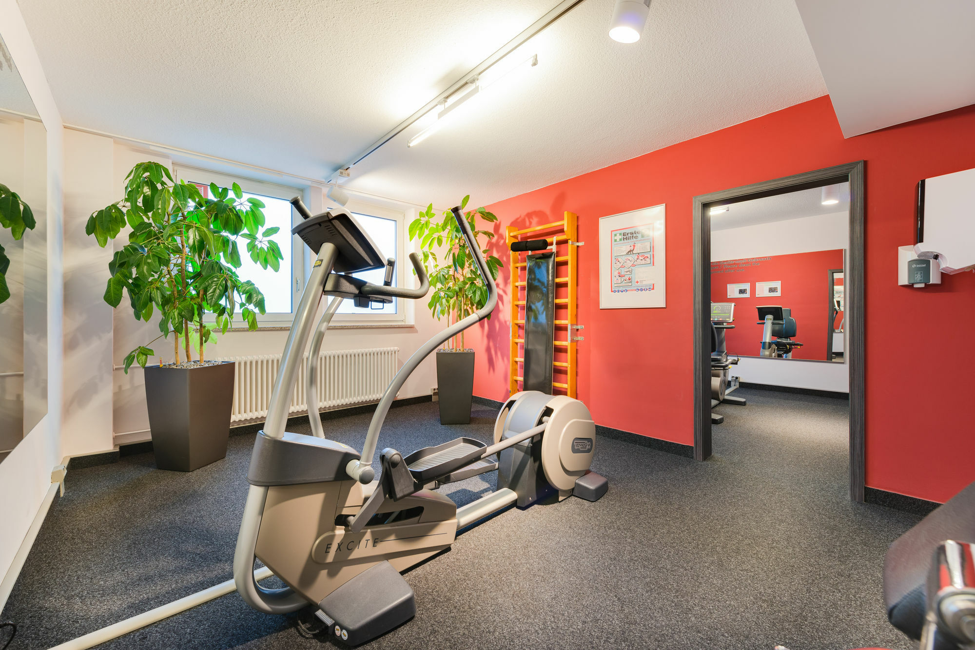 נירנברג Novina Hotel Wohrdersee Nurnberg City מראה חיצוני תמונה